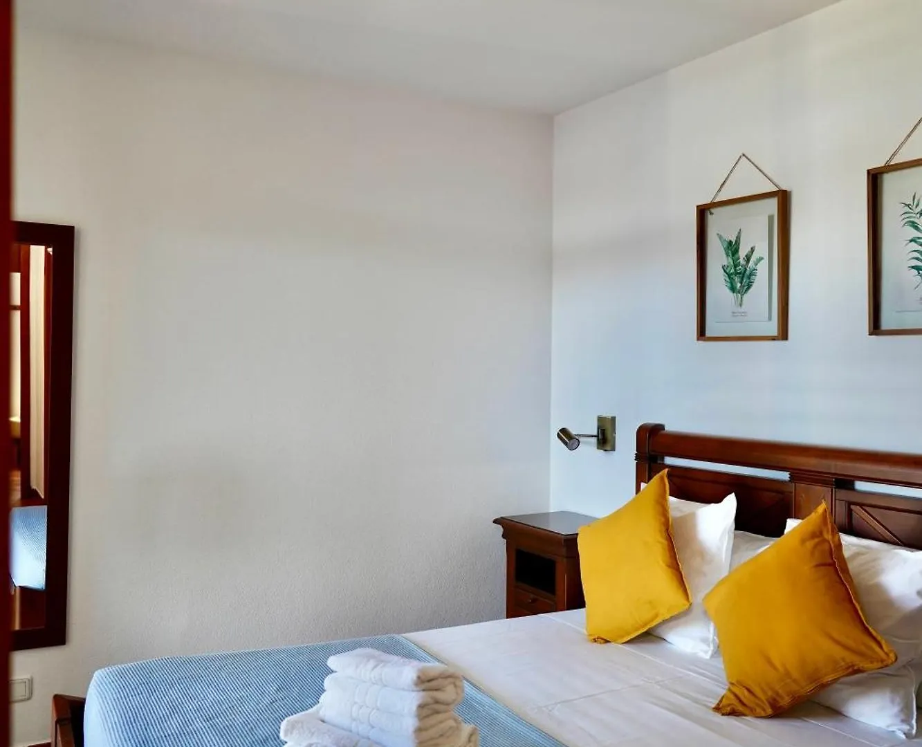 Casa Binimel-La By Gmhouse Minorca Apartment Cala'N Bosch   Cala'N Bosch (Menorca)